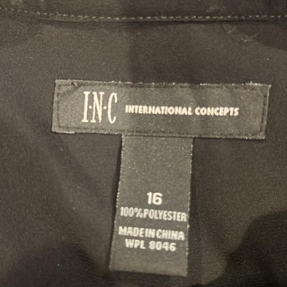 Beautiful INC blouse - Picture 2 of 4